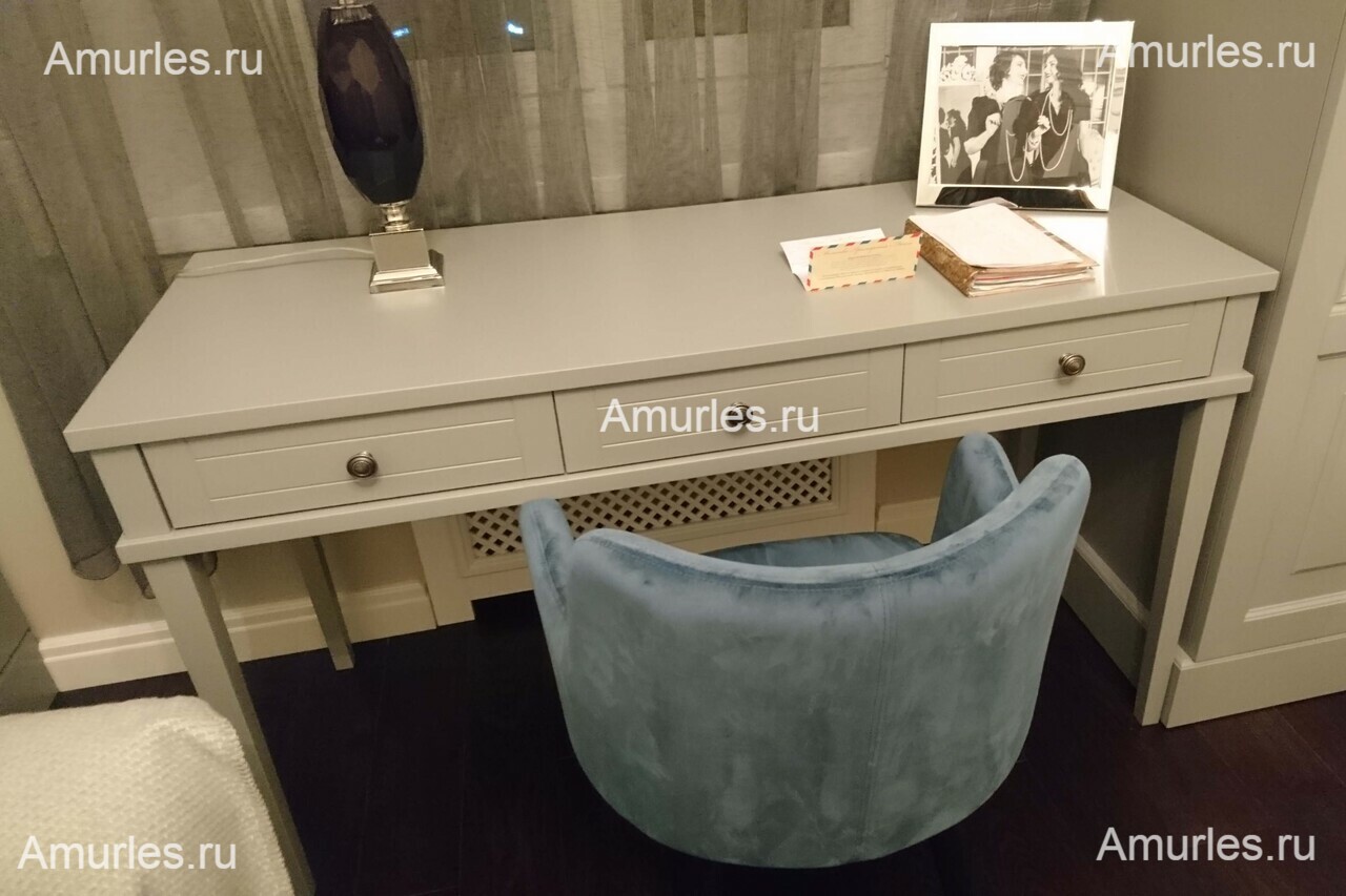 Письменный стол из массива дерева Amurles.ru