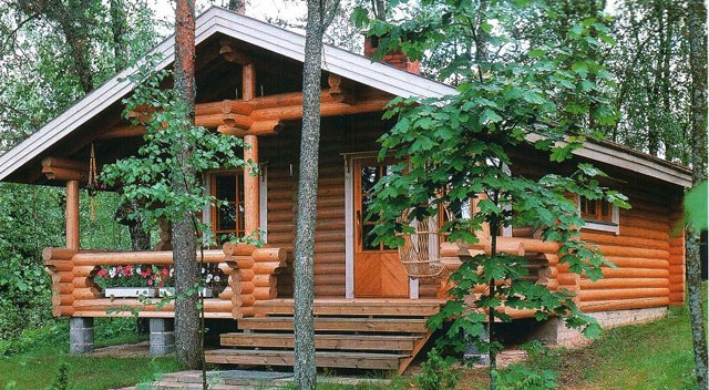 Бревенчатый дом с верандой Amurles.ru