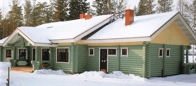 Вариант одноэтажного деревянного дома из цилиндрованного бревна Amurles.ru